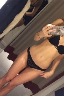 Blowjob without condom in Jönköping with Blondes Lanna escort